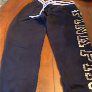 Pink Victoria’s Secret sweat pants sz xs